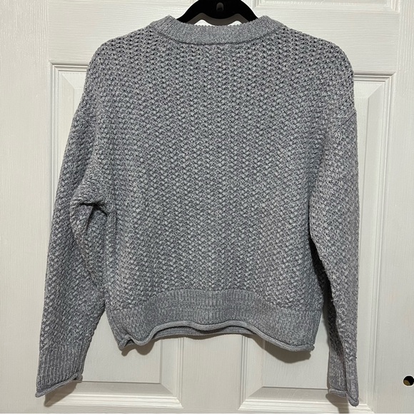 💗 Universal Thread - Women’s Knitted Sweater - Picture 9 of 10